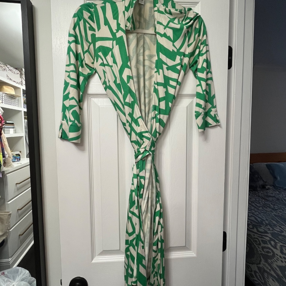 Dvf Wrap Dress - image 2